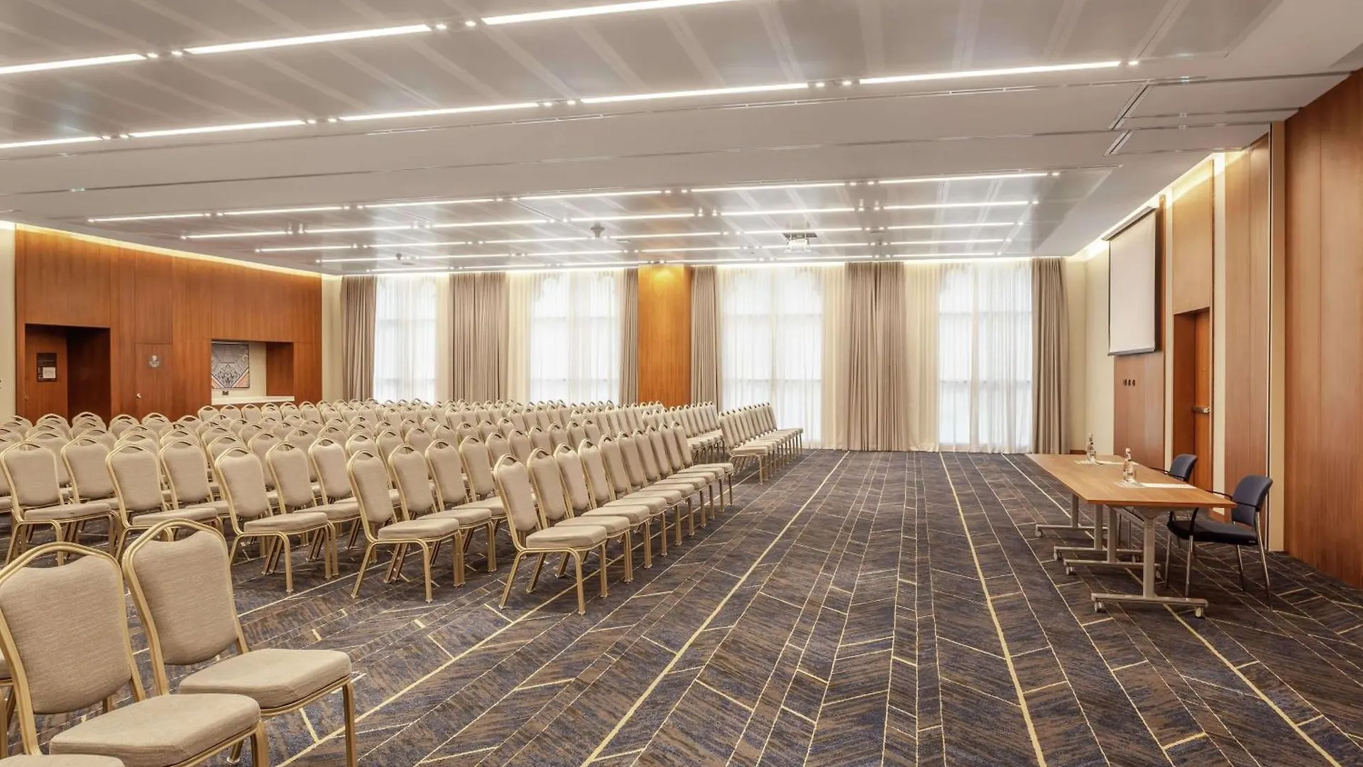 Doubletree By Hilton Dubai Al Jadaf Hotell 4*,