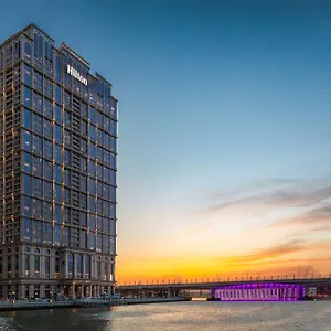 Hilton Al Habtoor ***** Dubaj