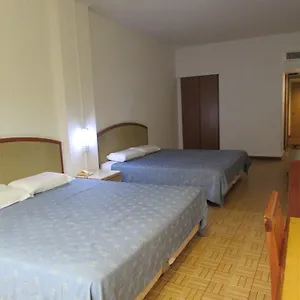Hotel Supreme ***